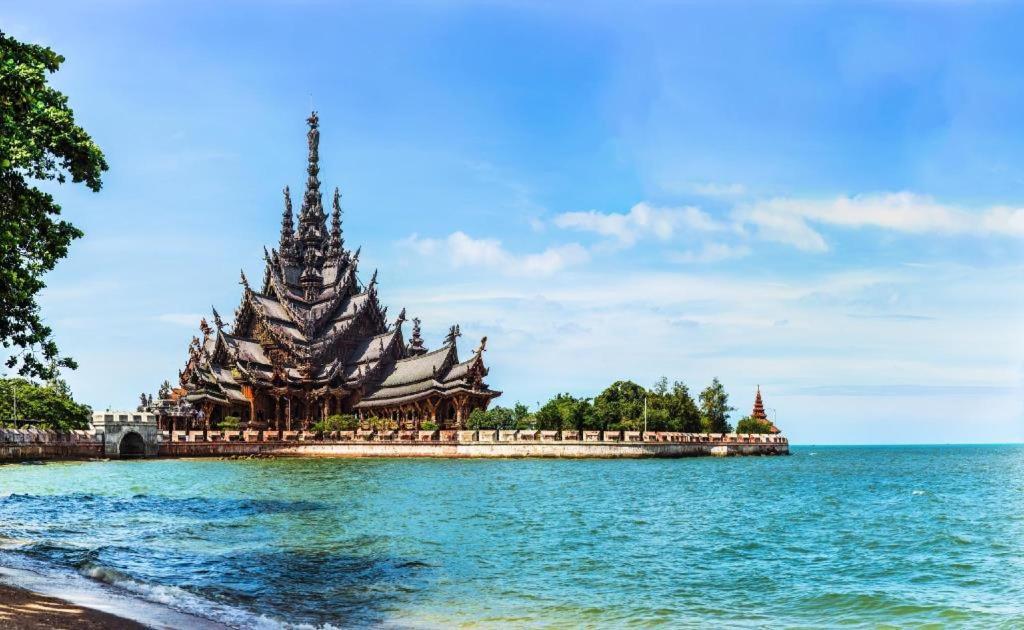 Le Cafe Royale Hotel Pattaya ภายนอก รูปภาพ