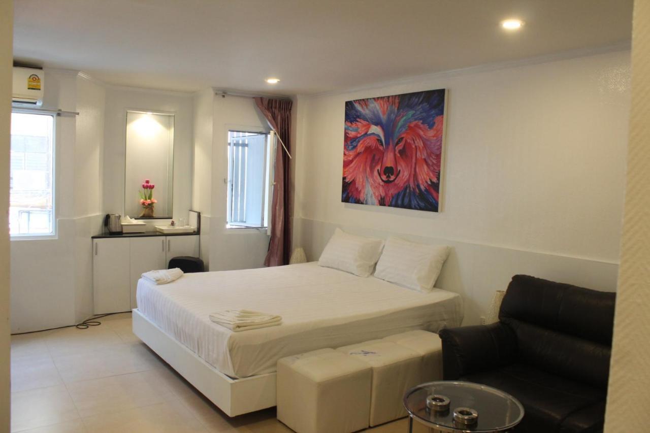 Le Cafe Royale Hotel Pattaya ภายนอก รูปภาพ