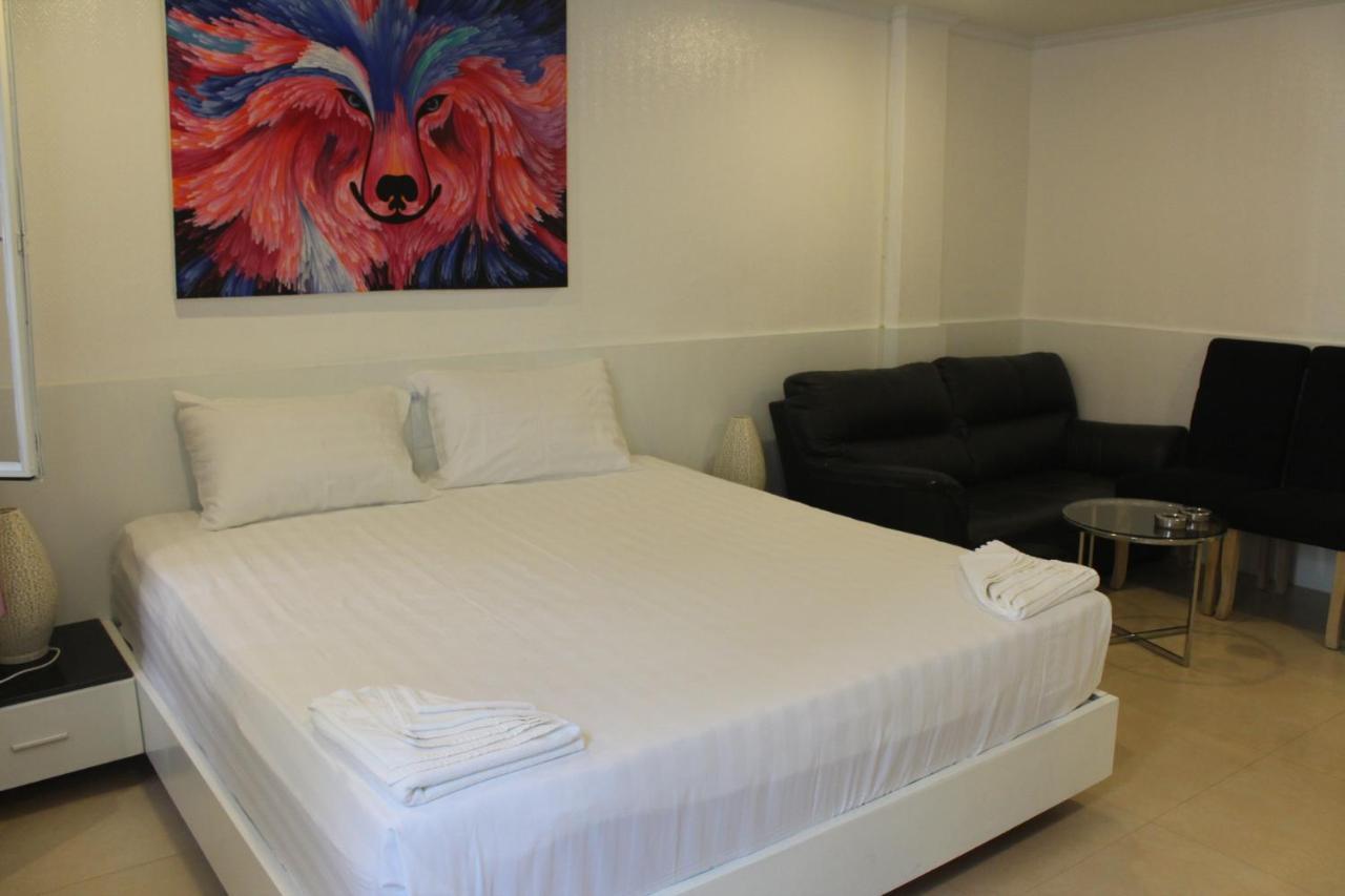 Le Cafe Royale Hotel Pattaya ภายนอก รูปภาพ